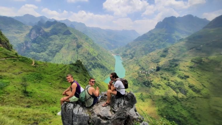 best-time-for-hiking-in-ha-giang